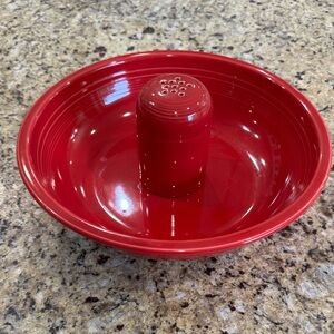 Fiesta large serving bowl & shaker